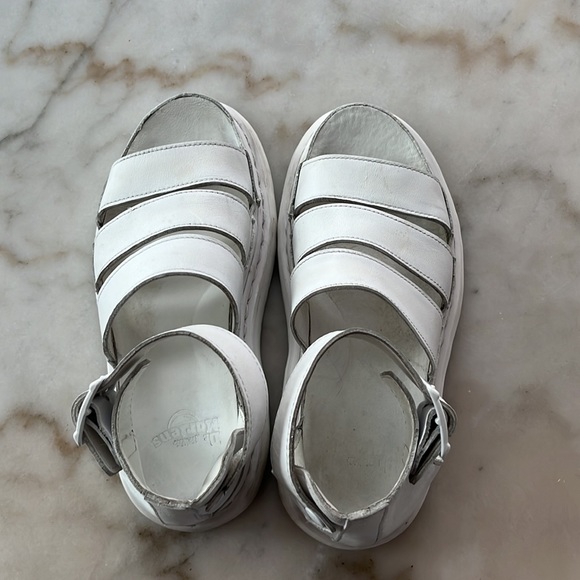 Dr. Martens CLARISSA Sandals White EU37 US6 fits US7 runs large **read - Picture 13 of 17